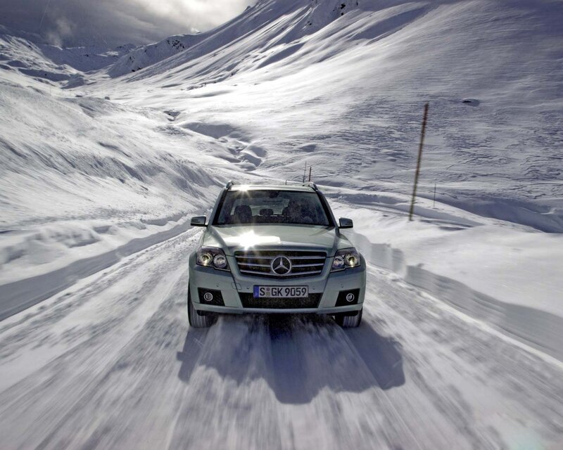 Mercedes-Benz GLK on snowy mountain road