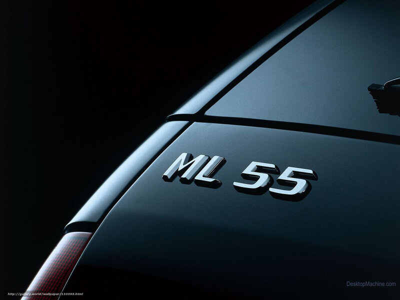 Mercedes-Benz ML 55 badge