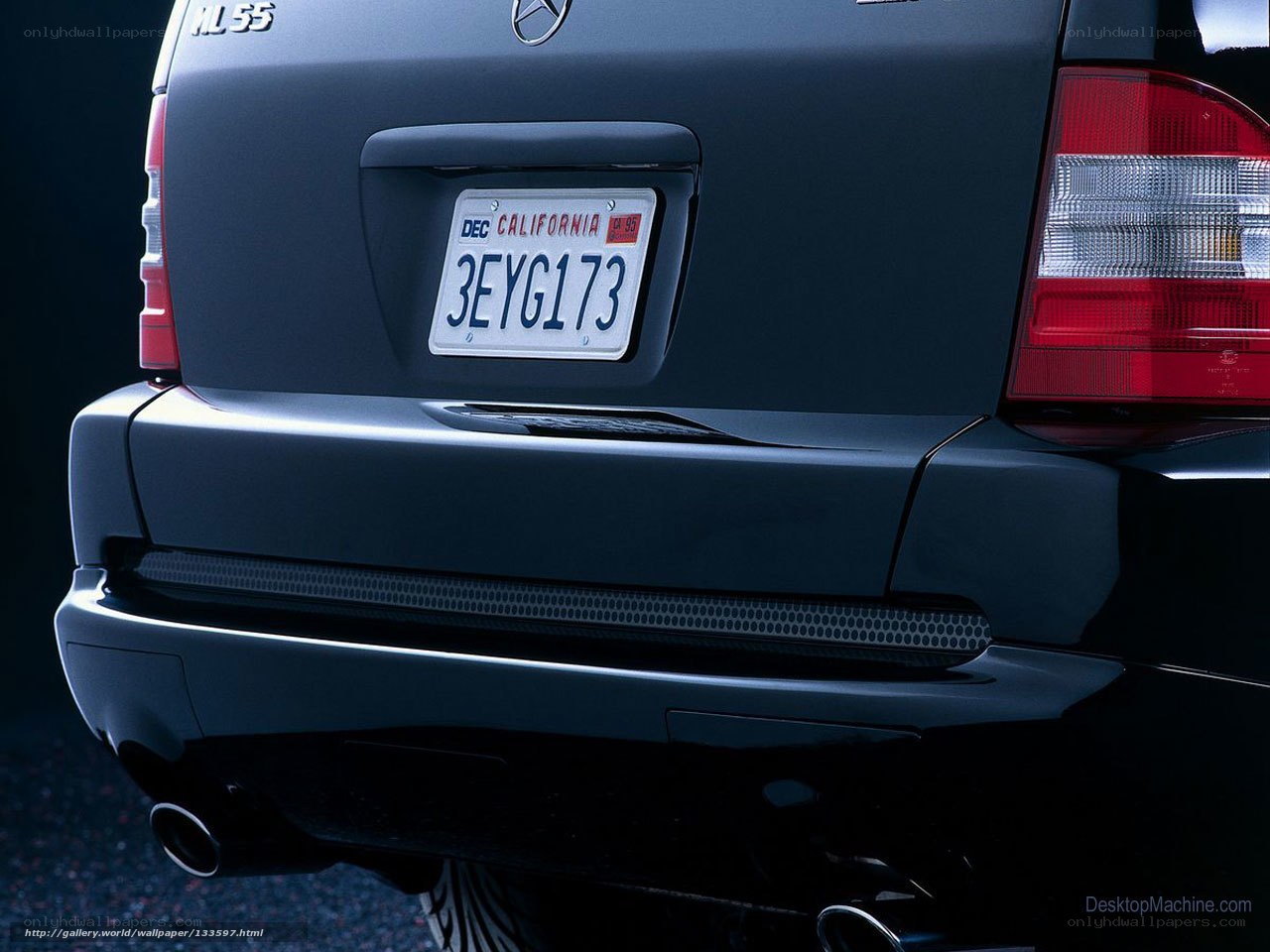 Mercedes-Benz ML55 rear view