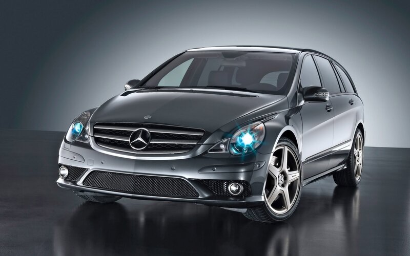 Mercedes-Benz R-Class station wagon