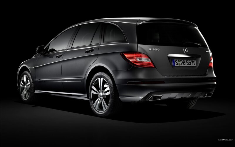 Mercedes-Benz R350 station wagon