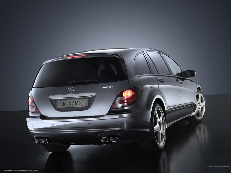 Mercedes-Benz R63 AMG rear view