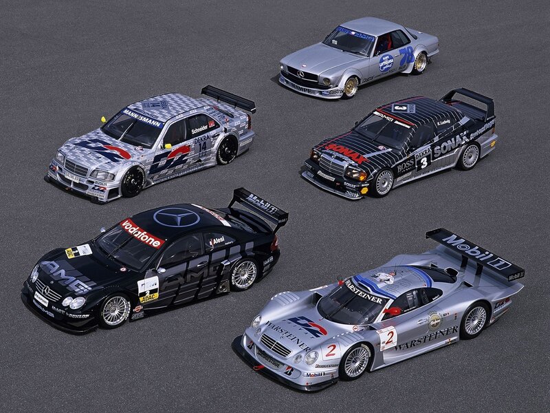 Mercedes-Benz Race Cars — Silver, Dynamic