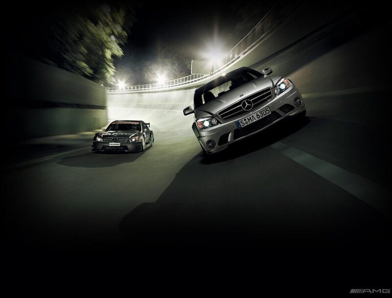 Mercedes-Benz racing at night