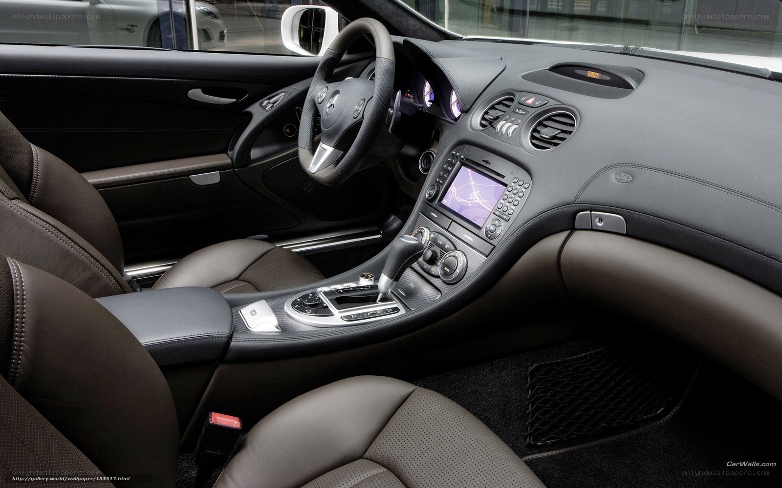 Mercedes-Benz SL interior