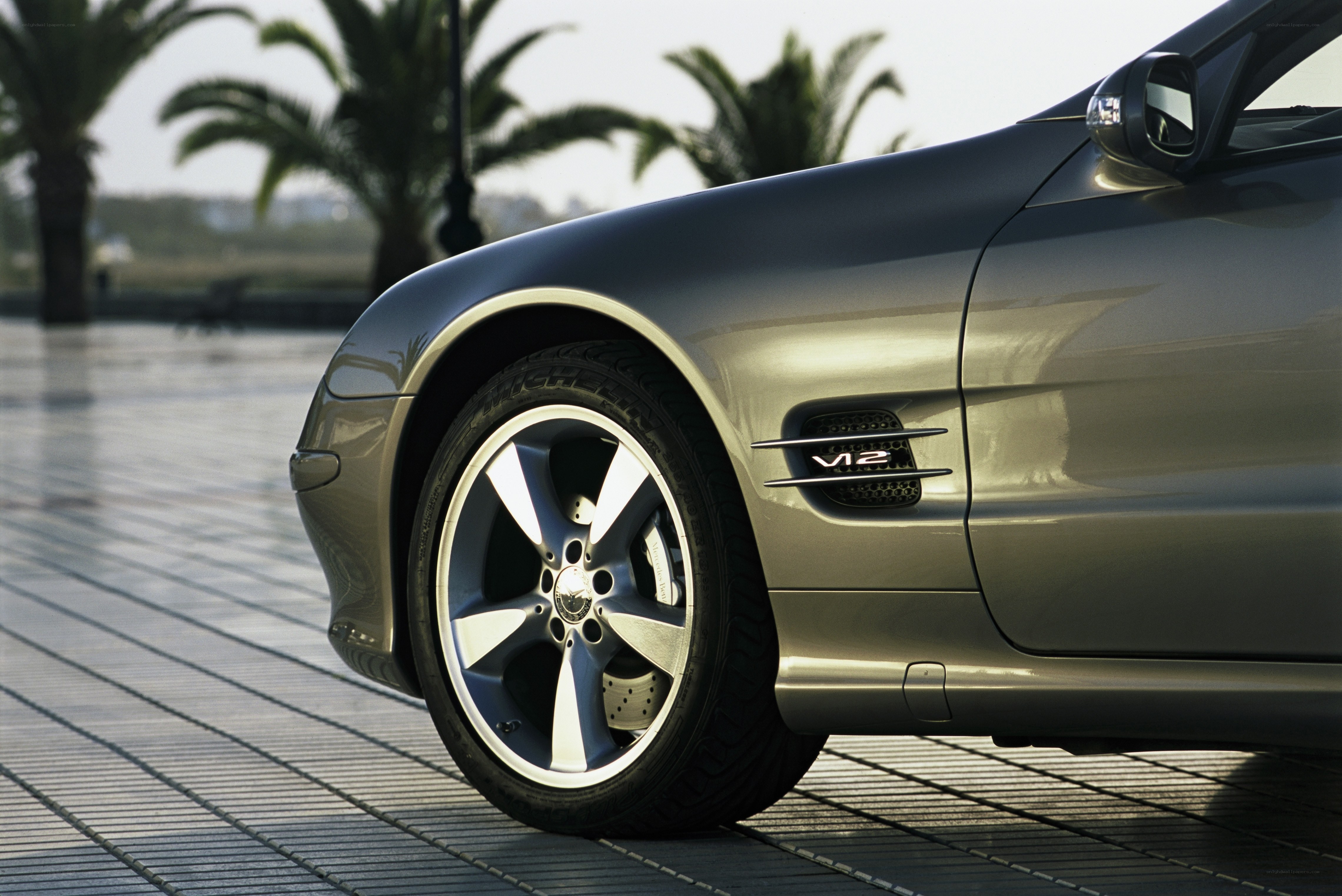 Mercedes-Benz SL500 V12