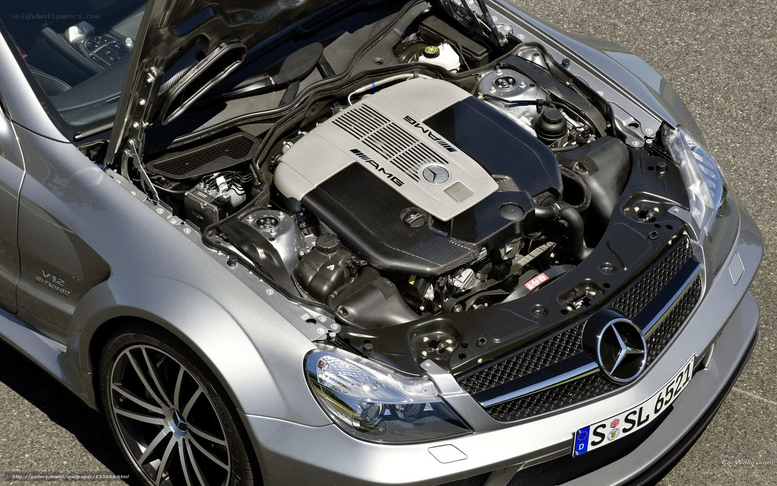 Mercedes-Benz SL63 AMG engine