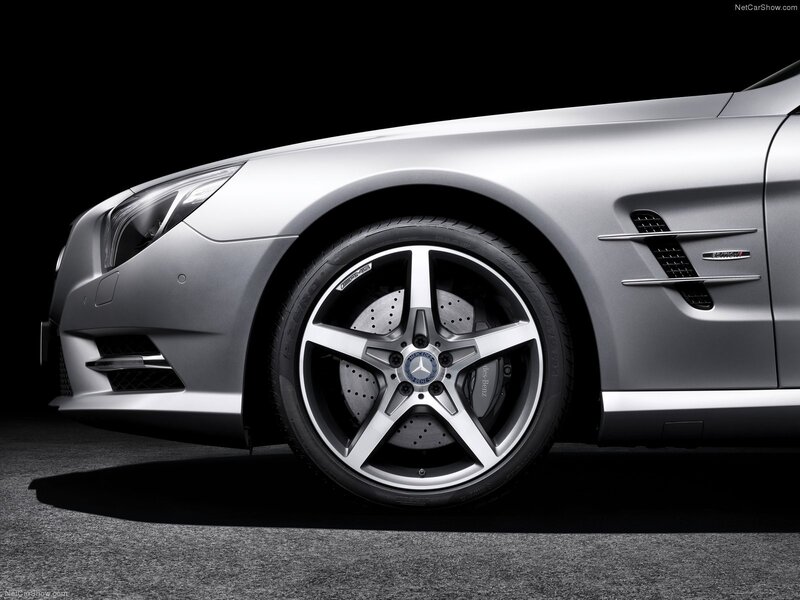 Mercedes-Benz SL63 AMG wheel