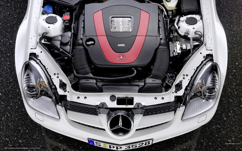 Mercedes-Benz SLK engine bay