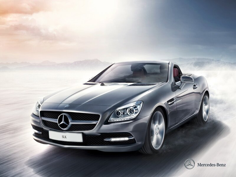 Mercedes-Benz SLK in motion