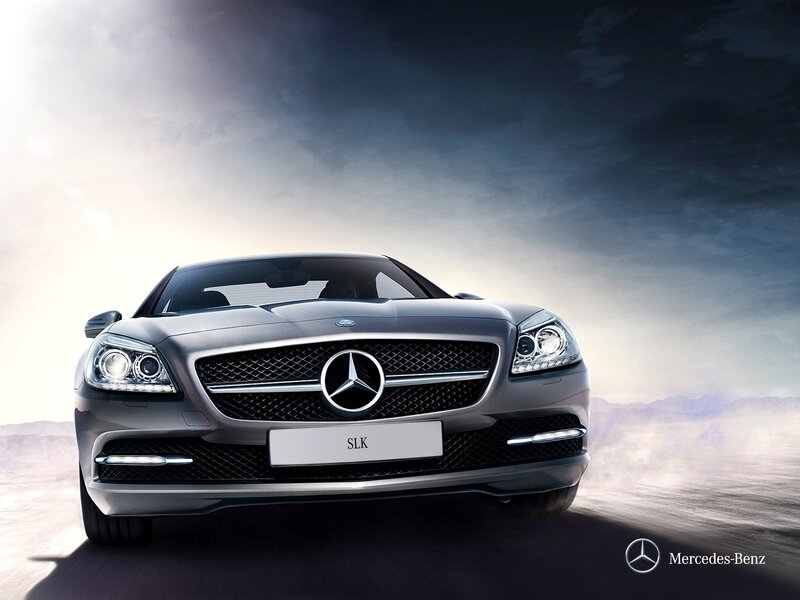 Mercedes-Benz SLK in motion
