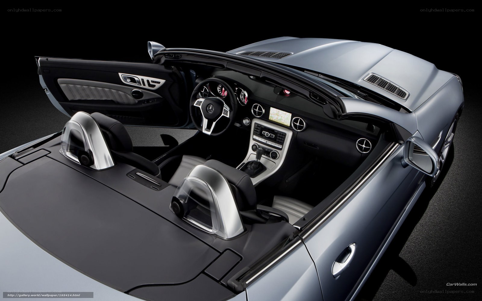 Mercedes-Benz SLK interior