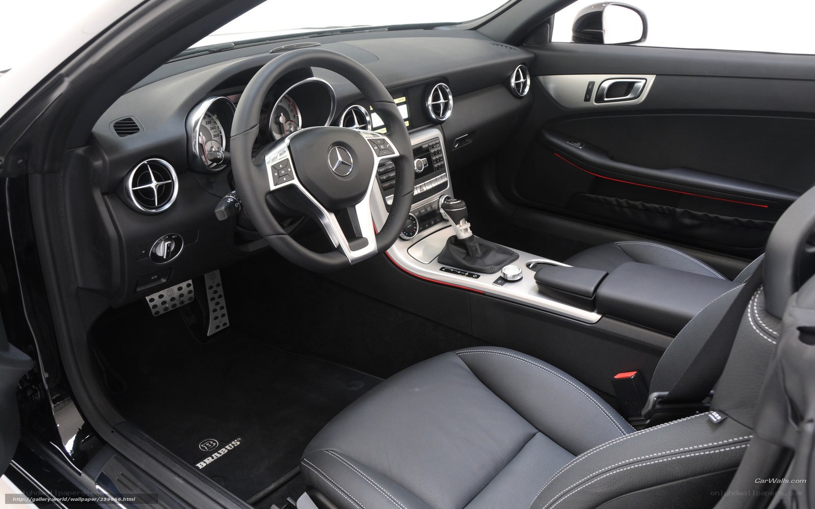 Mercedes-Benz SLK interior
