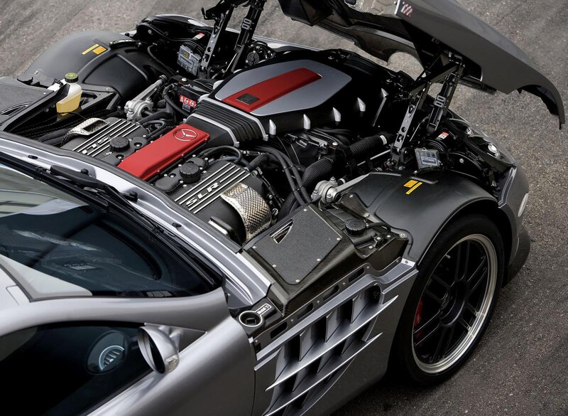 Mercedes-Benz SLR Engine — Black