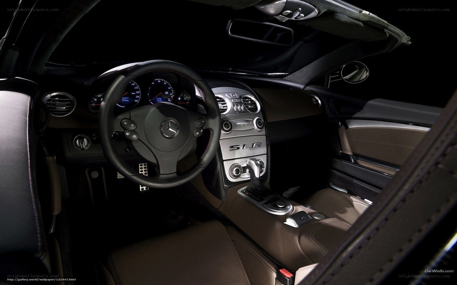 Mercedes-Benz SLR interior