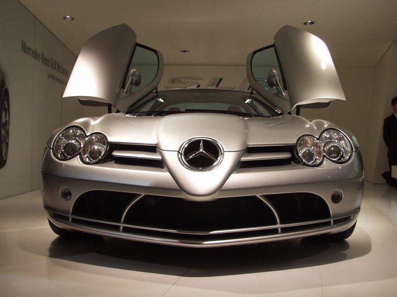 Mercedes-Benz SLR McLaren on display