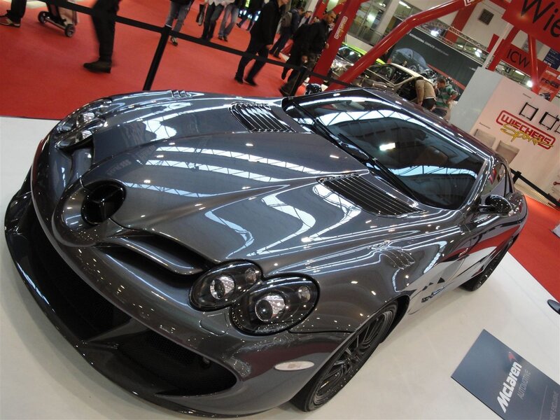 Mercedes-Benz SLR McLaren on display