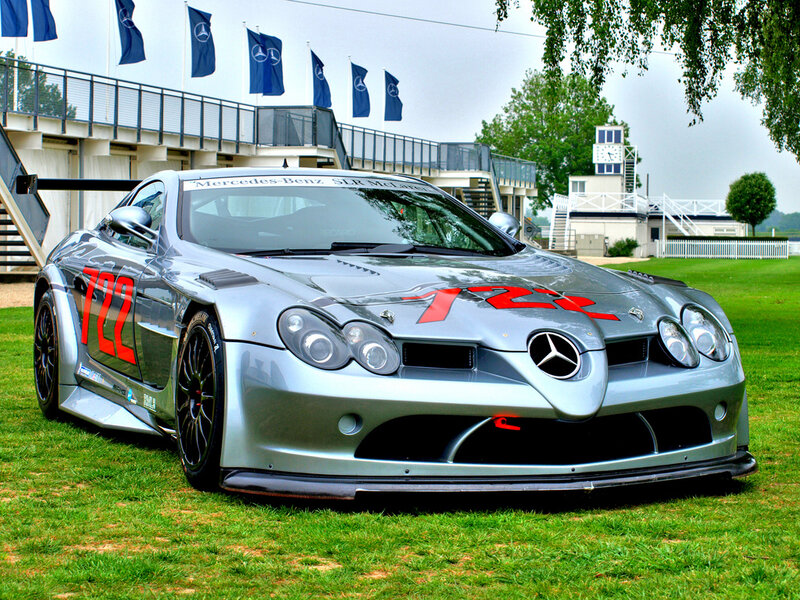 Mercedes-Benz SLR McLaren race car