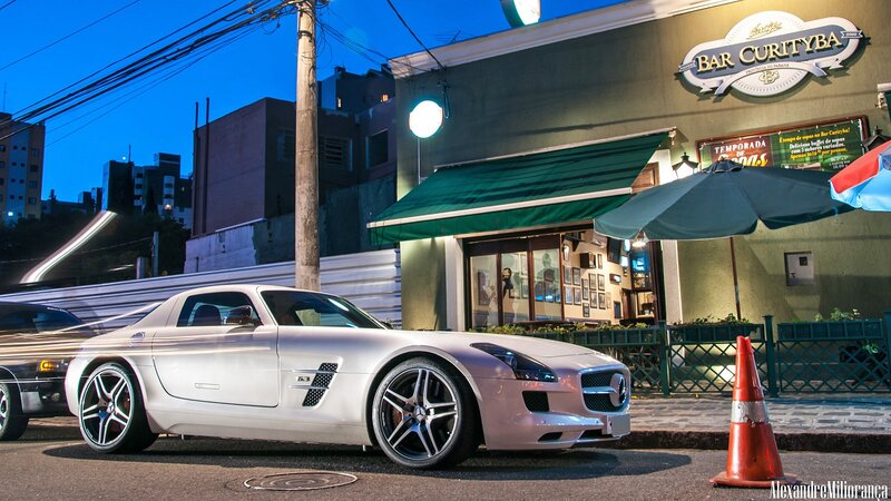 Mercedes-Benz SLS AMG at Bar Curityba
