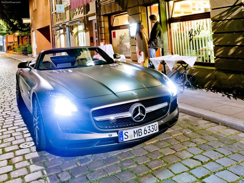 Mercedes-Benz SLS AMG — Gray, Dramatic
