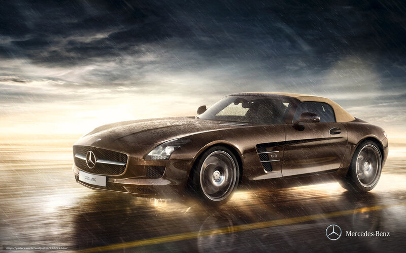 Mercedes-Benz SLS AMG in rain
