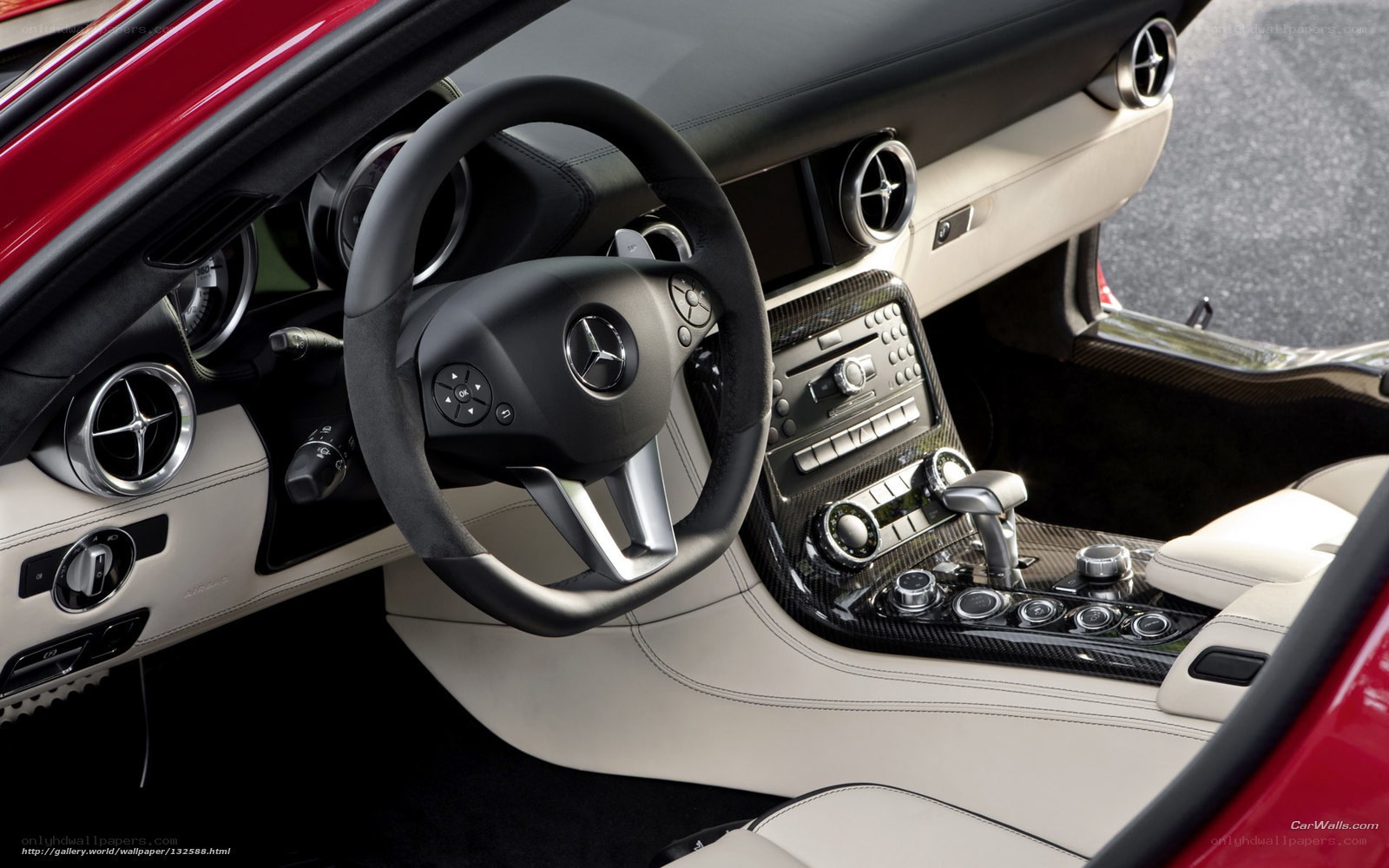 Mercedes-Benz SLS AMG interior
