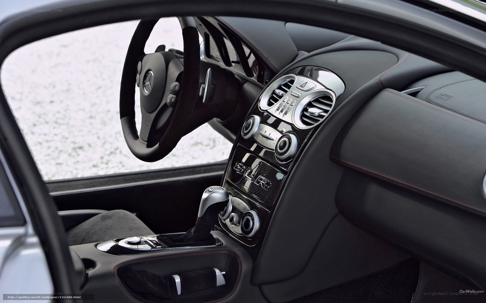 Mercedes-Benz SLS AMG interior