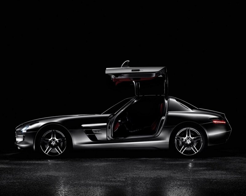 Mercedes-Benz SLS AMG with open door