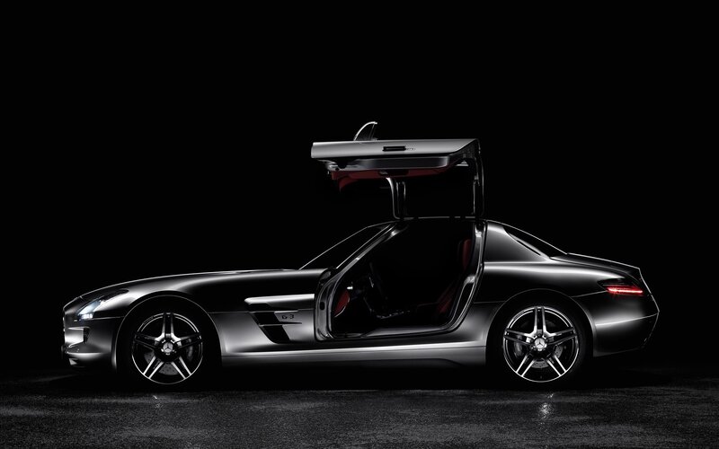 Mercedes-Benz SLS AMG with open door