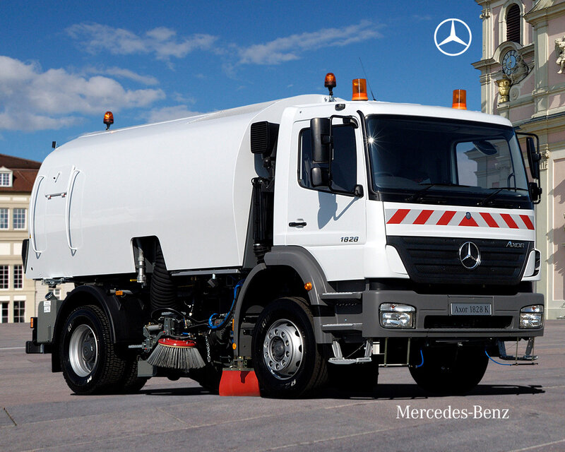 Mercedes-Benz street sweeper truck