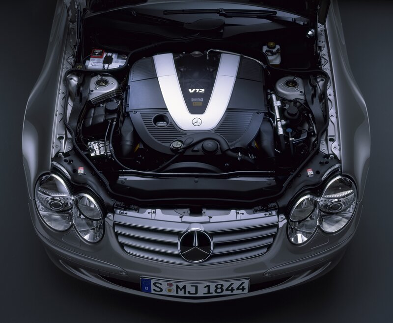 Mercedes-Benz V12 engine