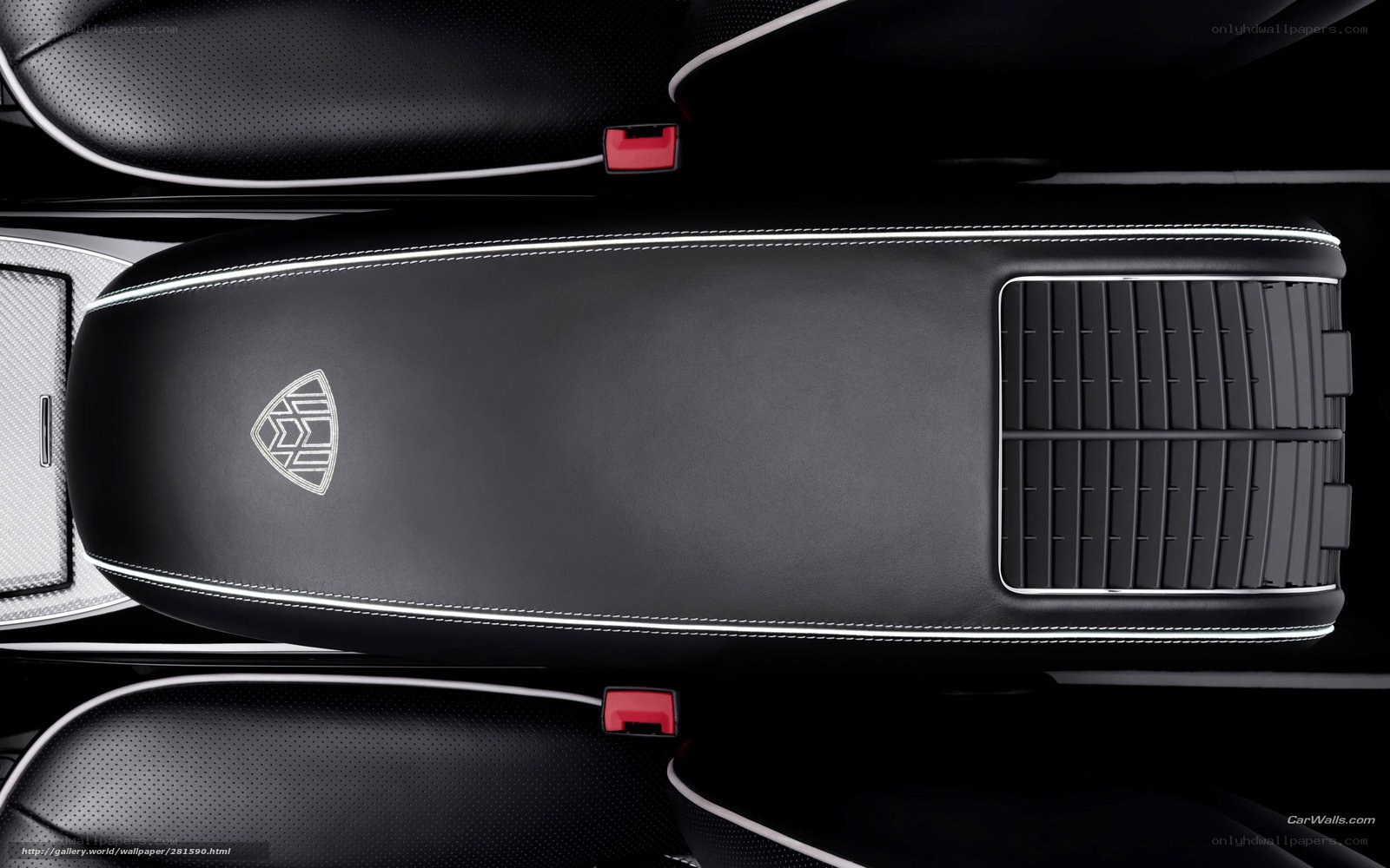 Mercedes-Maybach interior center console