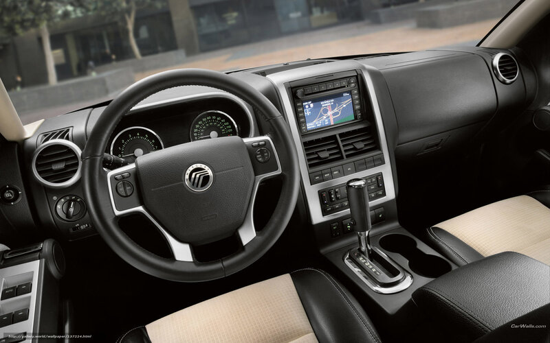 Mercury Mariner interior dashboard