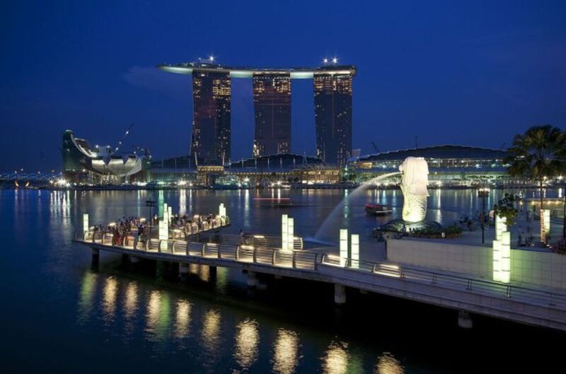 Merlion Statue at Night — Blue