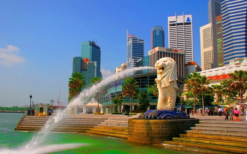 Merlion Statue Spouting Water — Blue