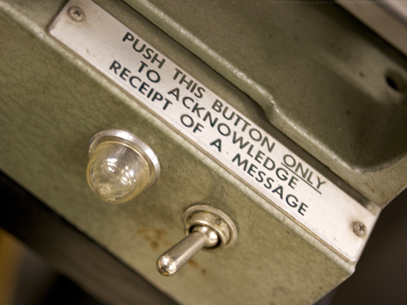 Message acknowledgment button