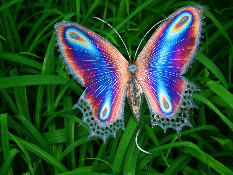 Metal Butterfly Sculpture — Green