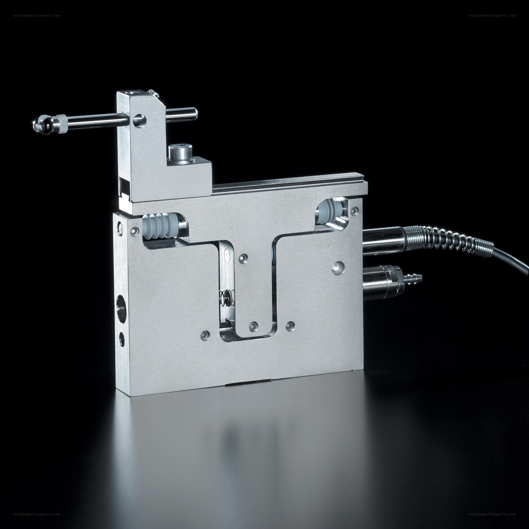 metal mechanical device