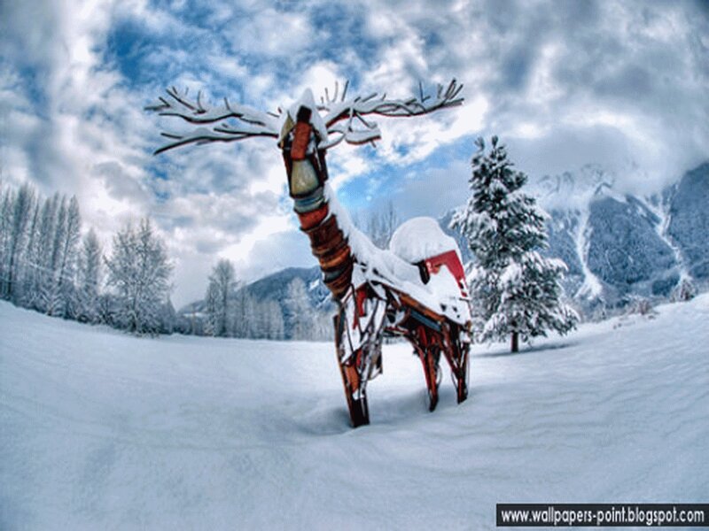 Metal Reindeer Sculpture — White