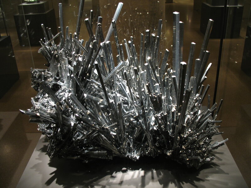 Metallic crystal formation