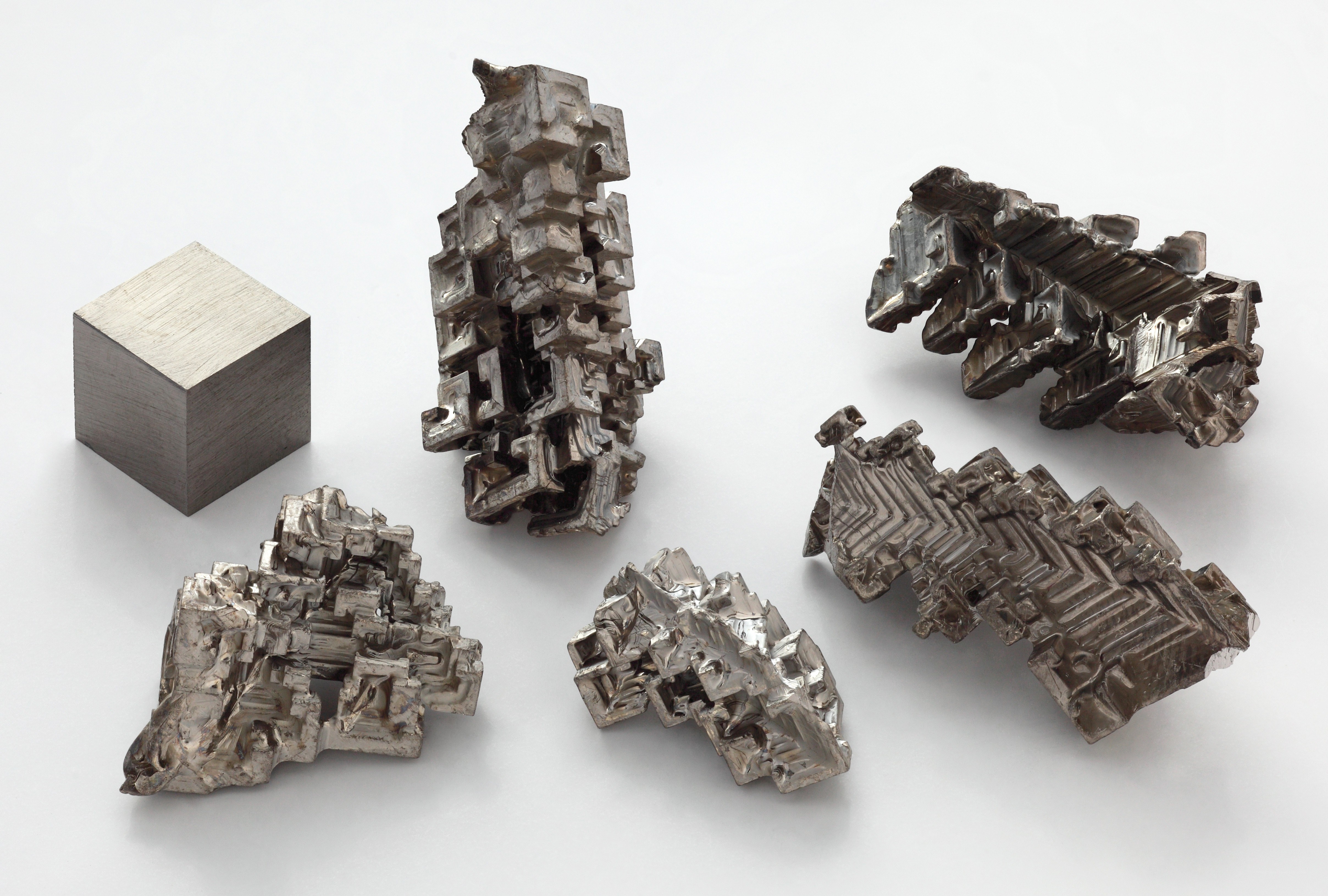 Metallic crystals and cube