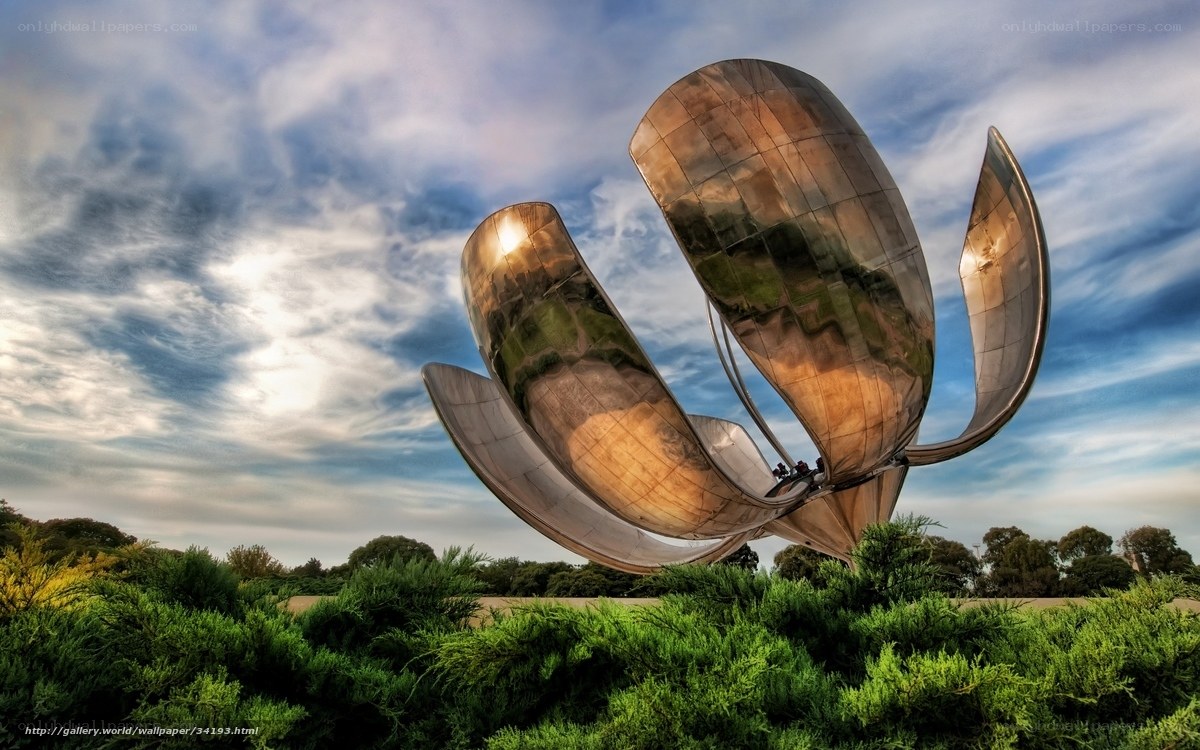 Metallic flower sculpture