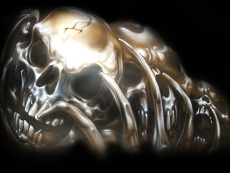 Metallic Skull Sculpture — Black