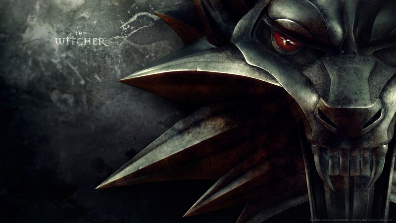 Metallic Wolf Head — Gray, Dramatic