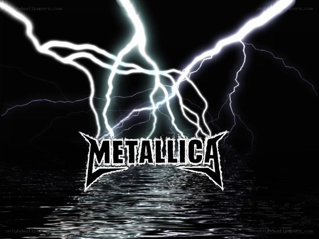 Metallica logo with lightning