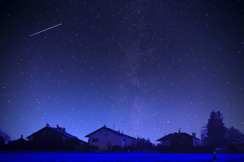 Meteor over Houses