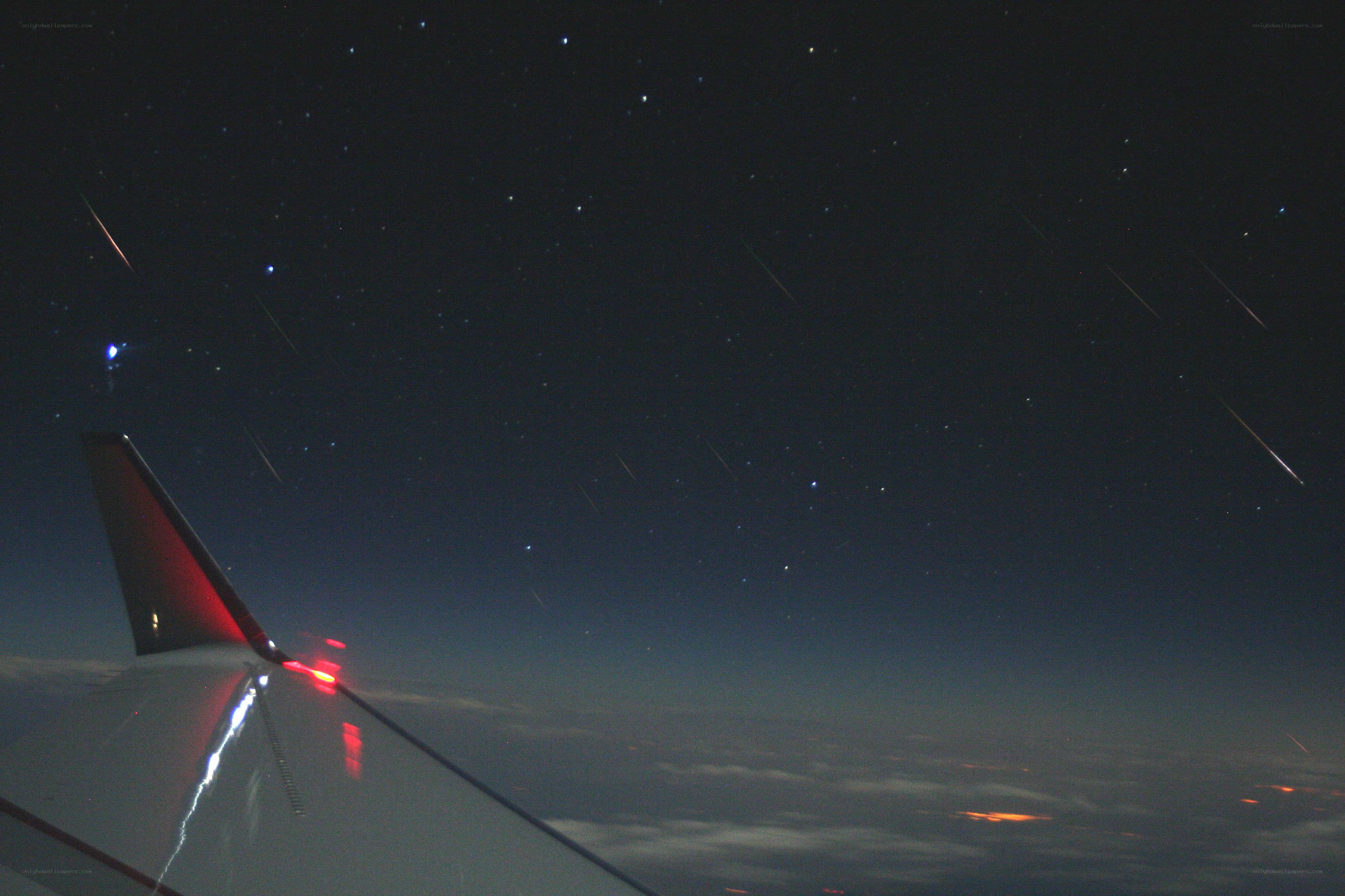 Meteor shower from airplane