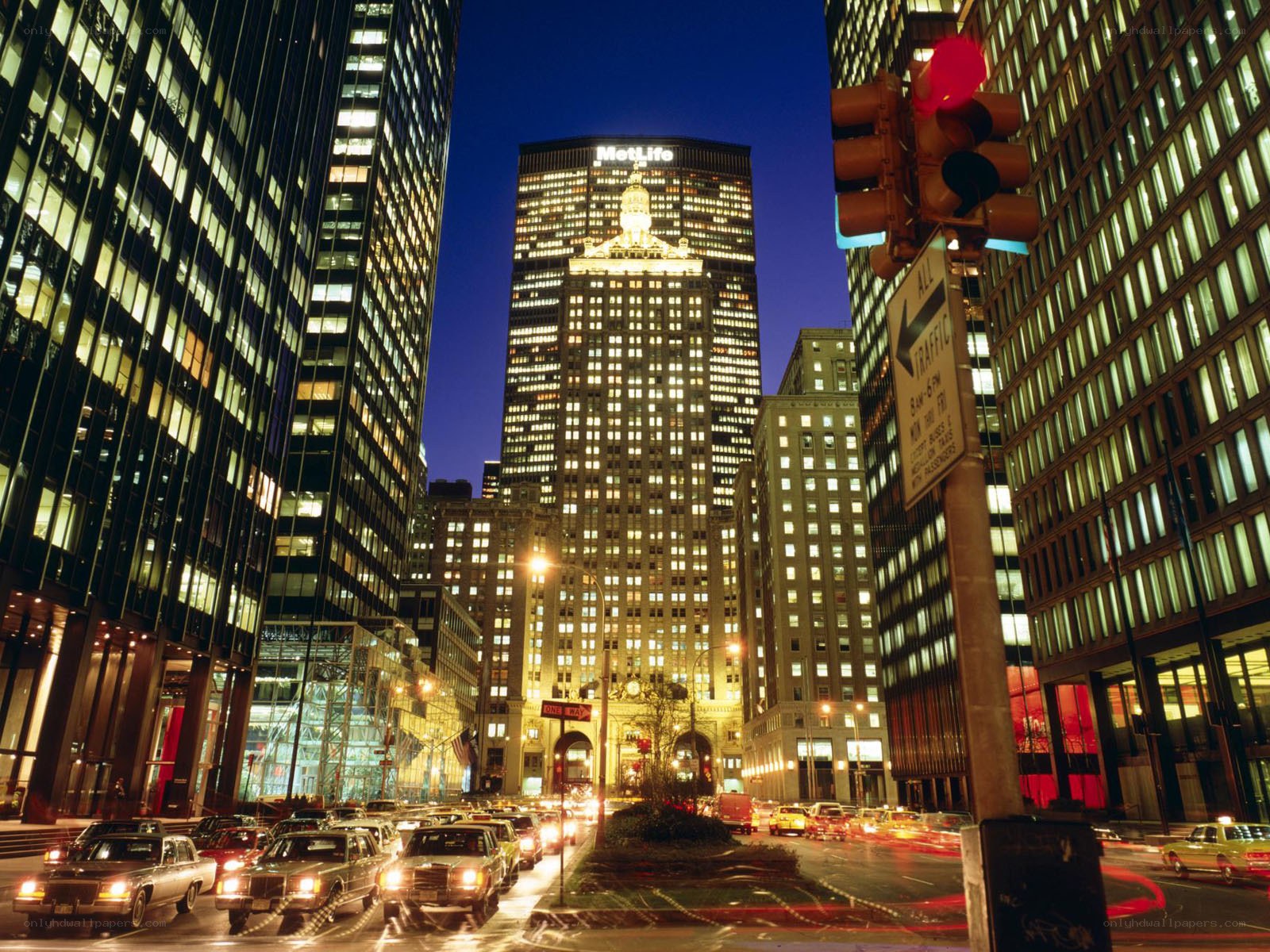 MetLife Building at night