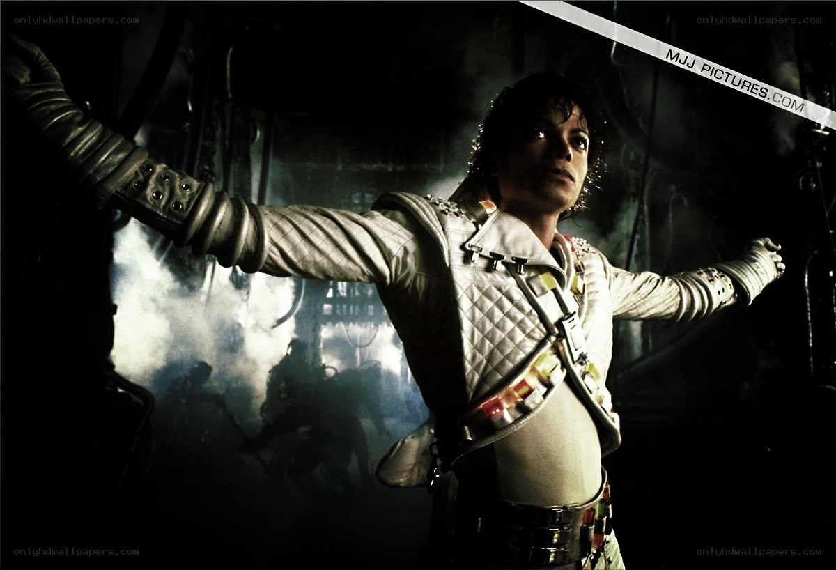 Michael Jackson in a sci-fi scene