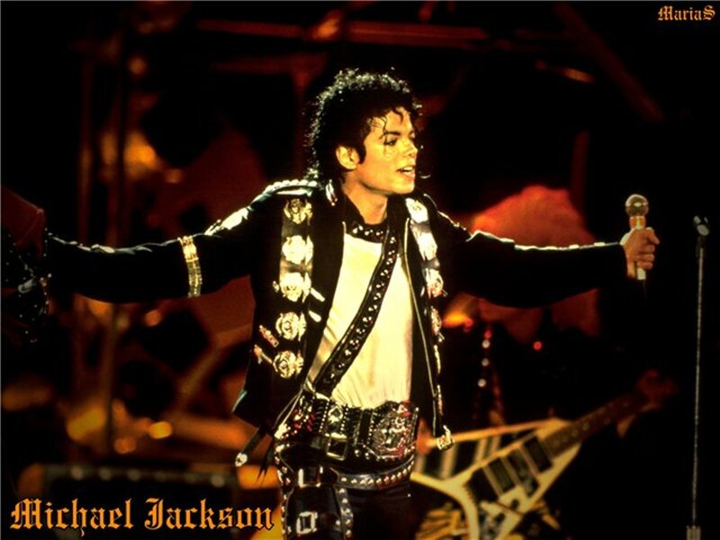 Michael Jackson on Stage — Black, Dramatic, Night, Photograph